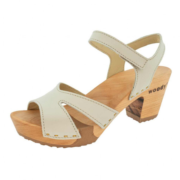 Carmen Leder Creme